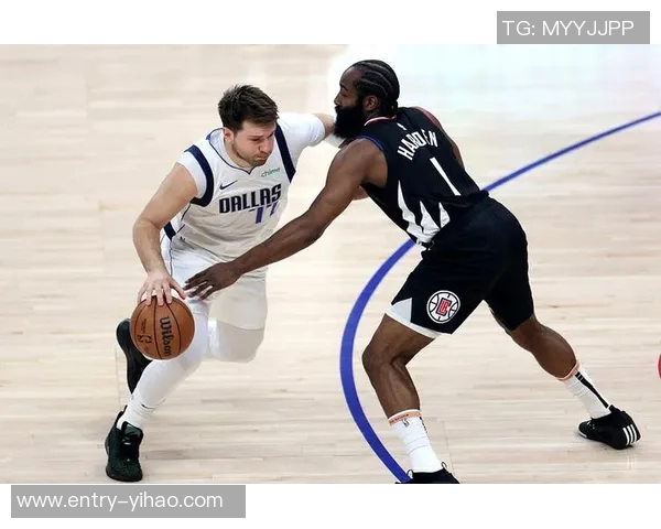 快船与独行侠激战至最后一秒绝杀精彩瞬间回顾